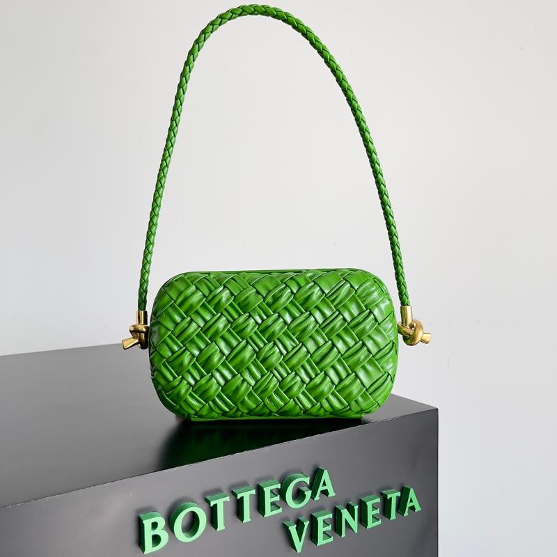Bottega Veneta Clutches Bags 717623 green